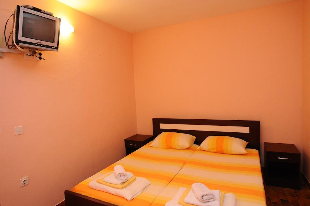 Vila Apartments Lidija Petrovac Δωμάτιο φωτογραφία