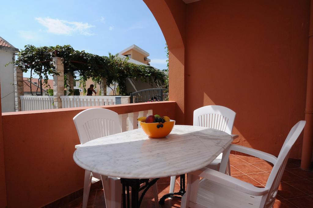 Vila Apartments Lidija Petrovac Δωμάτιο φωτογραφία