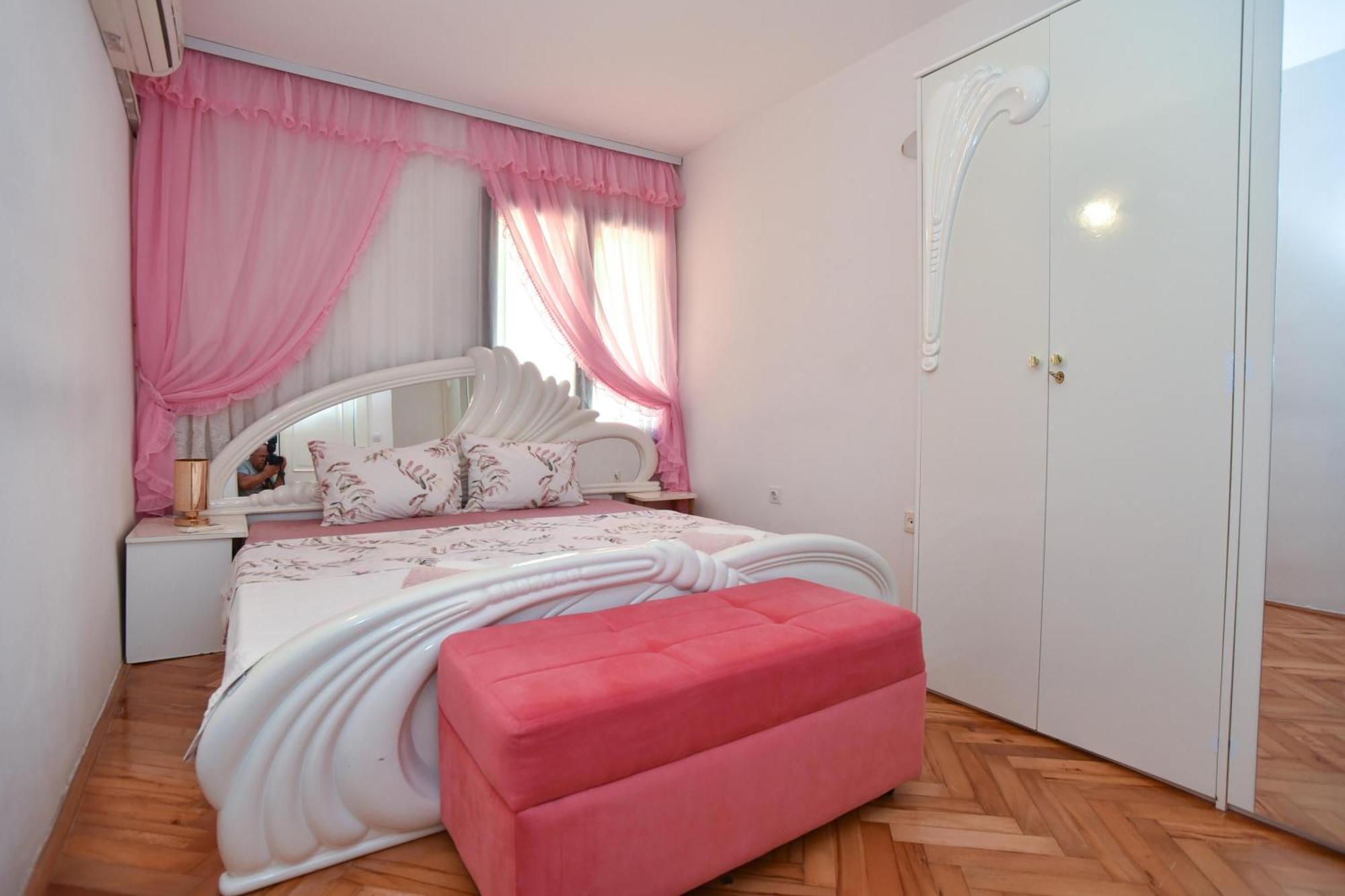 Vila Apartments Lidija Petrovac Εξωτερικό φωτογραφία