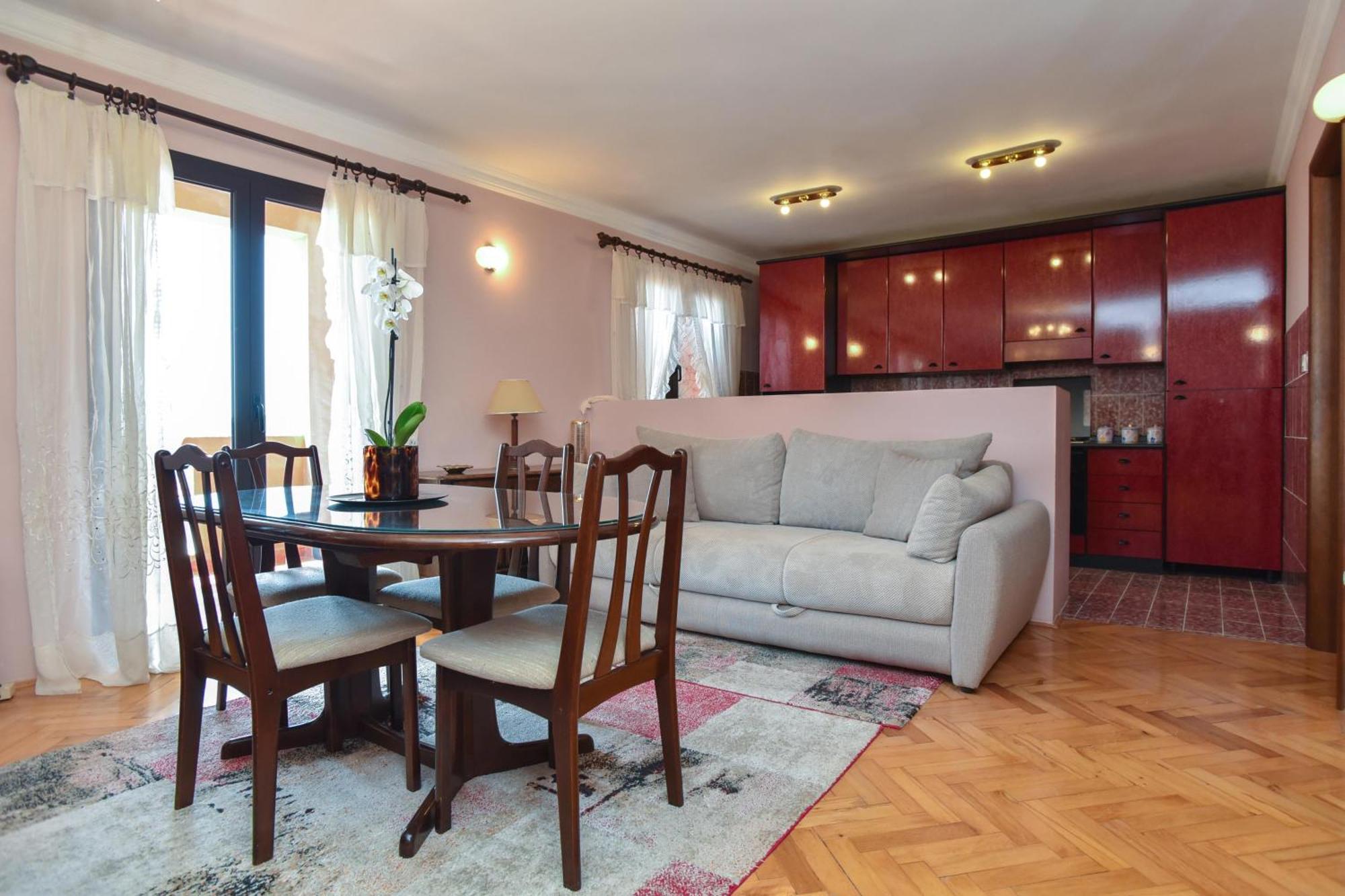 Vila Apartments Lidija Petrovac Εξωτερικό φωτογραφία